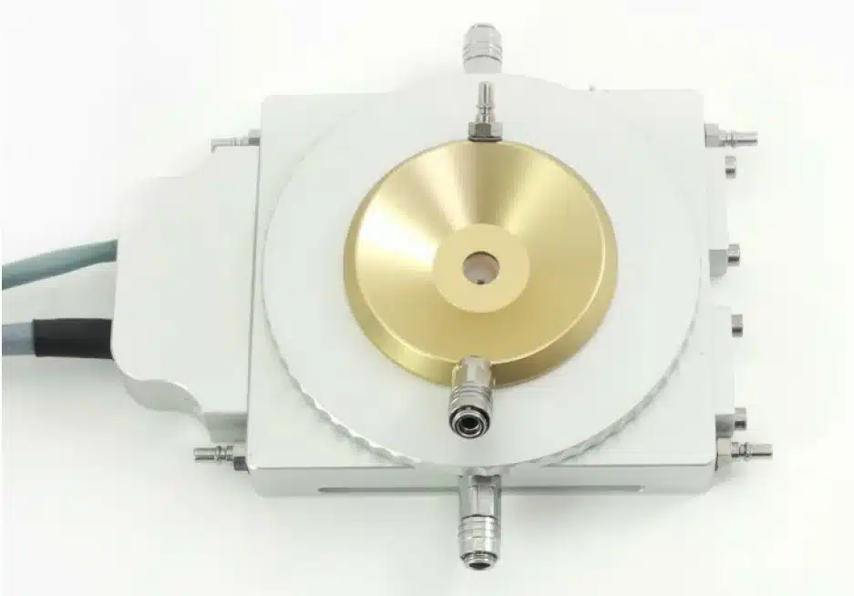 Extended High Temperature Stage for solids