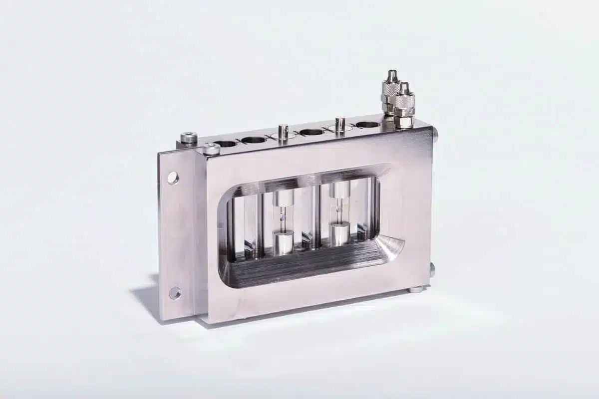 Multi-Refillable Capillary Holder for SAXS with temperature control